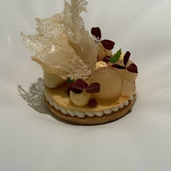 Petrus - French Near Me - London, XGL