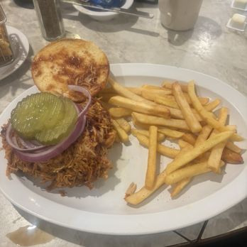 Friendship Diner - Bbq pulled chicken with fries - Diners Near Me - Evansville, Indiana Friendship Diner - Bbq pulled chicken with fries - Diners Near Me - Evansville, Indiana