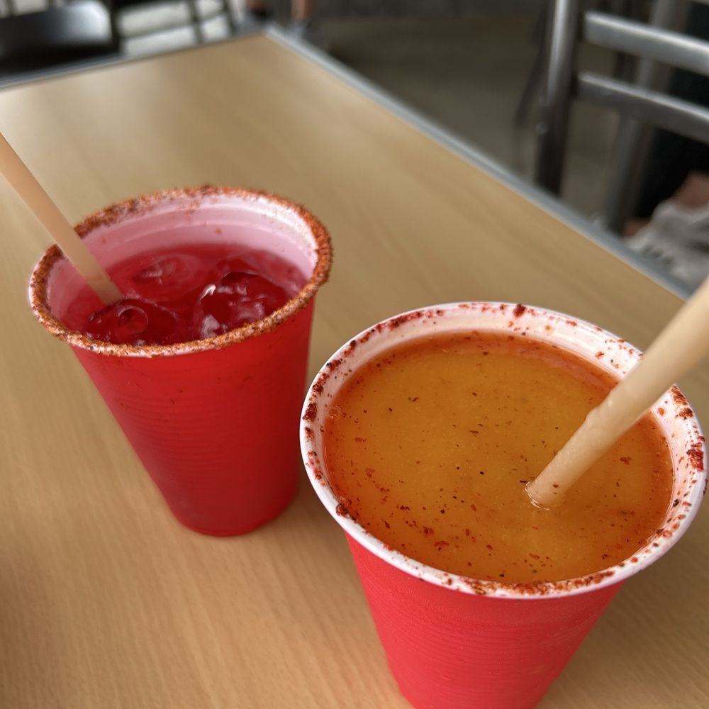 La Terraza - Strawberry and mango margaritas - Mexican Near Me - La Paz, BCS