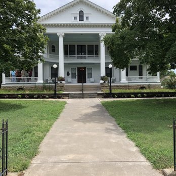 Seelye Mansion - Museums Near Me - Abilene, Kansas Seelye Mansion - Museums Near Me - Abilene, Kansas