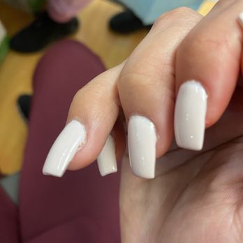Bijou Nails & Spa - Eyelash Service Near Me - Glendale, California