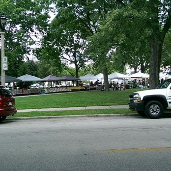 Walker Square Farmers Market - Farmers Market Near Me - Milwaukee, Wisconsin Walker Square Farmers Market - Farmers Market Near Me - Milwaukee, Wisconsin