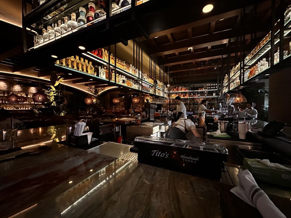 El Segundo Sol - Photo 2