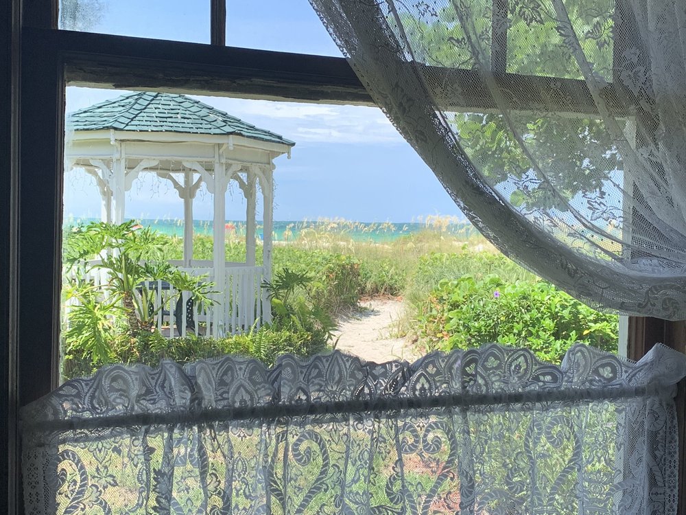 HARRINGTON HOUSE BED & BREAKFAST 61 Photos & 21 Reviews 5626 Gulf