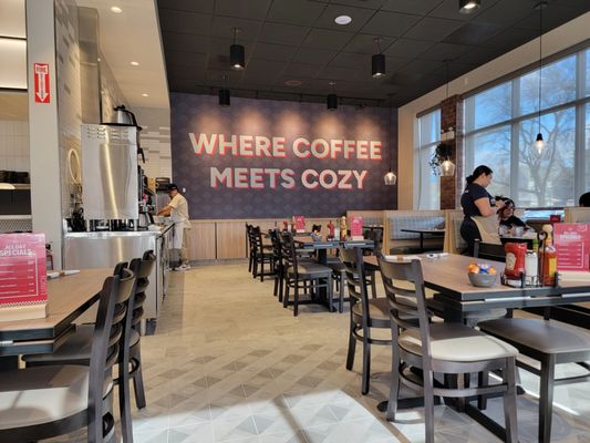 Cozy Corner Restaurant and Pancake House by null