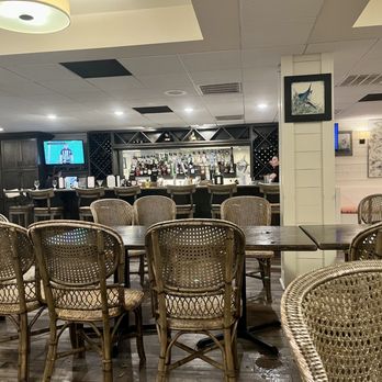 BLACK MARLIN BAR & GRILL - Updated March 2025 - 191 Photos & 261