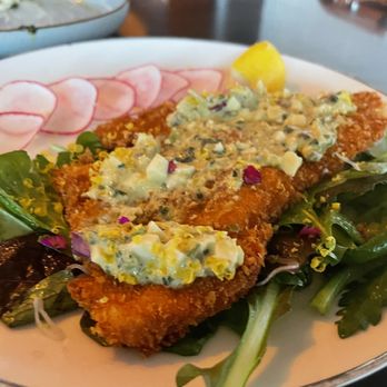 Bar Purlieu - Chicken schnitzel - French Near Me - Eugene, Oregon