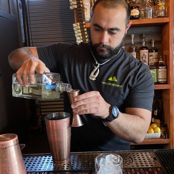 The Block - Cocktail making @The Block on Grey Street! Petaluma CA Sun 1/23/22 - Food Trucks Near Me - Petaluma, California The Block - Cocktail making @The Block on Grey Street! Petaluma CA Sun 1/23/22 - Food Trucks Near Me - Petaluma, California