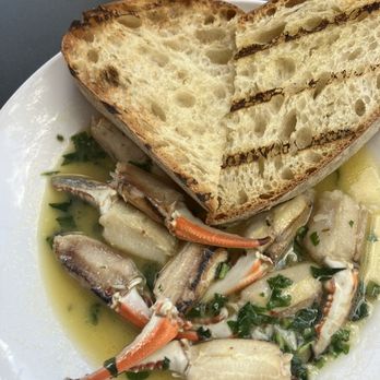 Uliveto - Blue crab fingers, with butter, white whine, garlic, onion sauce. Side of toasted bread. - Mediterranean Near Me - Richmond, Virginia