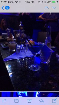 Bleu Martini by null