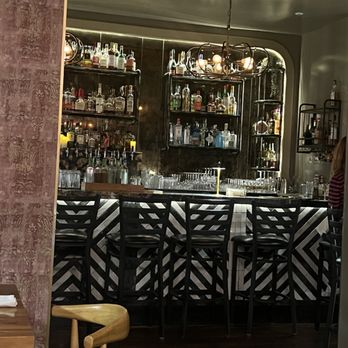Restaurant Aleksandar - The bar - Modern European Near Me - Philadelphia, Pennsylvania