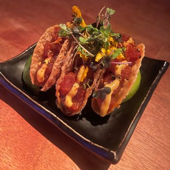 Baby Jane - Tuna Poke Taco - Cocktail Bars Near Me - Miami, Florida
