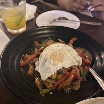 Le Thai - Pad Prik - Thai Near Me - Las Vegas, Nevada