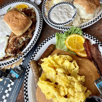 Black Bear Diner - The Volcano (1710-1750 cals.) - Diners Near Me - Colma, California Black Bear Diner - The Volcano (1710-1750 cals.) - Diners Near Me - Colma, California