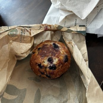Starbucks - Blueberry muffin - Coffee & Tea Near Me - Buda, Texas Starbucks - Blueberry muffin - Coffee & Tea Near Me - Buda, Texas