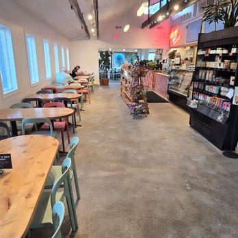 McLain's Market - Stanley - Limited indoor seating; chill weekday vibe, family-friendly weekends - Coffee & Tea Near Me - Overland Park, Kansas