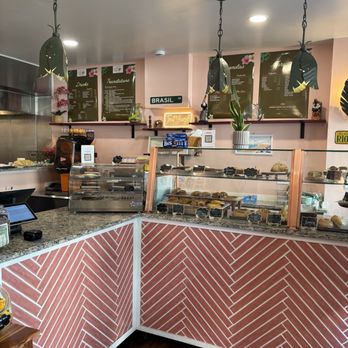 Merenda Box - Front counter - Coffee & Tea Near Me - Conshohocken, Pennsylvania