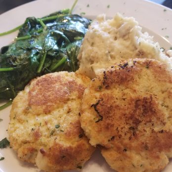 Nantucket Grill - Durham - Crab cakes(not jumbo lump), mashed potatoes and spinach. - American Near Me - Durham, North Carolina