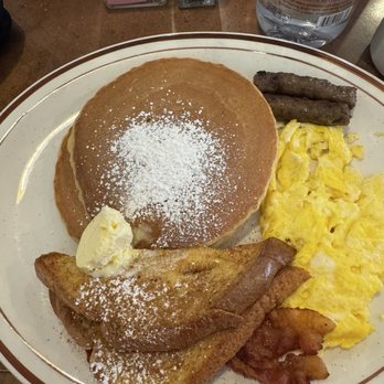 Sunnyside Cafe & Restaurant - Sample A - Breakfast & Brunch Near Me - Virginia Beach, Virginia