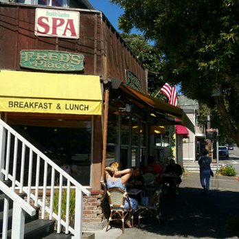 Fred's Coffee Shop - Exterior - Coffee & Tea Near Me - Sausalito, California