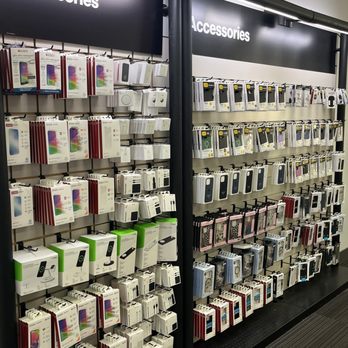 Verizon - Mobile Phones Near Me - Ukiah, California