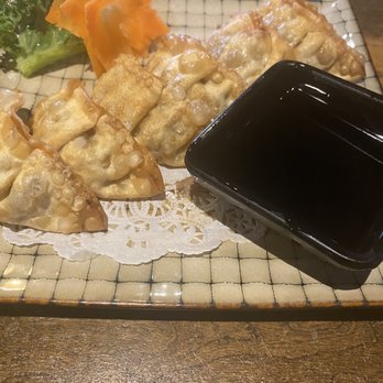 Sushi Cruise - Sushi Bars Near Me - Edgewater, New Jersey