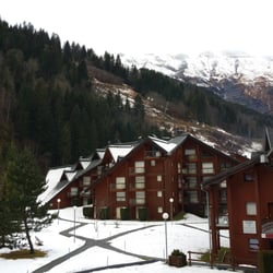 Le hameau du lay. Plus en bas des pistes, c'est impossible !