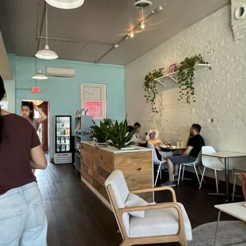 Coffee Man - Hapeville - inside - Coffee Roasteries Near Me - Hapeville, Georgia