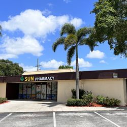 Sun Pharmacy - Bradenton - Front Building