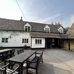 Hobnails Inn - Entrance