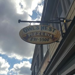 Owl's Nest Pizza Parlor