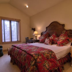 Westwind At Vail - Master Bed