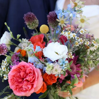 Tre Fiori Floral Studio - Florists Near Me Tre Fiori Floral Studio - Florists Near Me