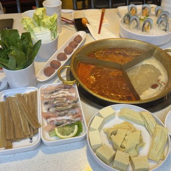 Shoo Loong Kan - Prepare to feast! - Chinese Near Me - Edmonton, Alberta Shoo Loong Kan - Prepare to feast! - Chinese Near Me - Edmonton, Alberta