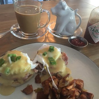 Cafe Wild - Breakfast & Brunch Near Me - Manhattan Beach, California
