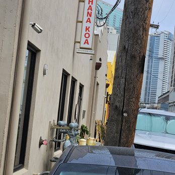 Hana Koa Brewing - Breweries Near Me - Honolulu, Hawaii