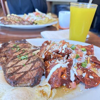 Mix Huevos - Chilaquiles with mole and NY steak - Breakfast & Brunch Near Me - San Jose, California