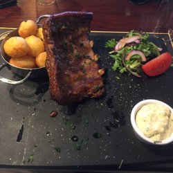Gold Eagles - Spare Ribs with Fondant Potato, side of salad and Bernaise Sauce.