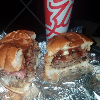 Zo's Good Burger E. Dearborn - The BBQ Burger - Halal Near Me - Dearborn, Michigan Zo's Good Burger E. Dearborn - The BBQ Burger - Halal Near Me - Dearborn, Michigan