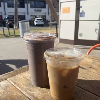 Achilles Coffee Roasters - Coffee & Tea Near Me - Solana Beach, California