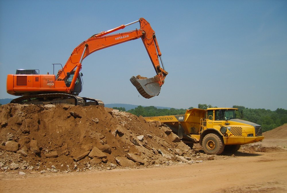 McKenzie Excavating - septic in Eugene, OR