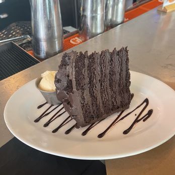 5 Napkin Burger - Chocolate Layer Cake - Burgers Near Me - New York, New York