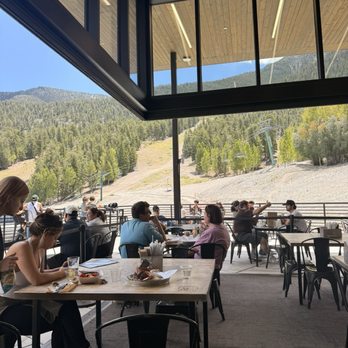 Lee Canyon - Ski Resorts Near Me - Las Vegas, Nevada