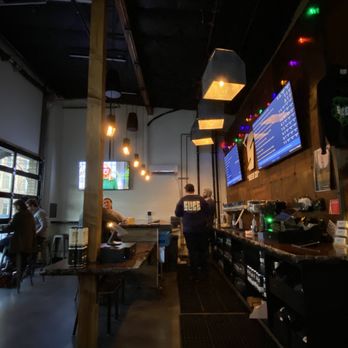 Slice Beer - Vibes - Breweries Near Me - Lincoln, California