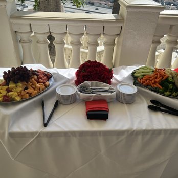 Coco Palm Restaurant - Veggie and fruit trays - Cuban Near Me - Pomona, California
