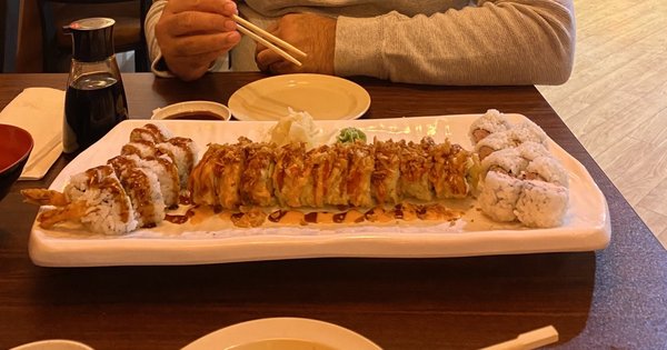 Bahdah Sushi by null