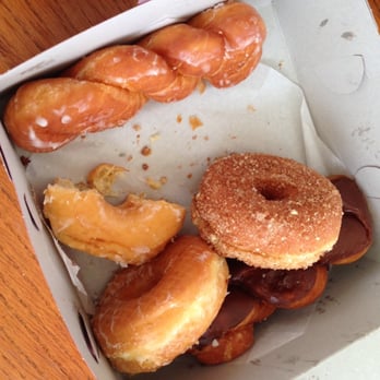 Lucky Donut's - Donuts Near Me - San Leandro, California Lucky Donut's - Donuts Near Me - San Leandro, California
