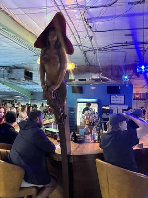 The Pool Turtle by null