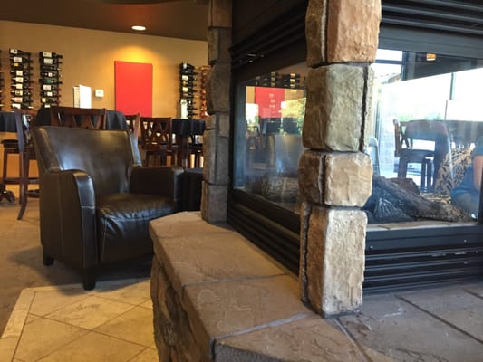 Vine Wine Shop and Lounge by null