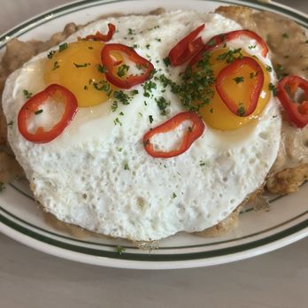 Mellotone Beer Project - Poutine tots - Cocktail Bars Near Me - Cincinnati, Ohio